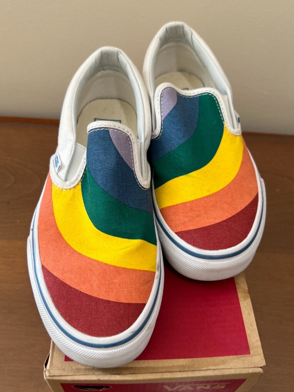 Vans Slip-On Canvas Rainbow Sneakers W7/M5.5. Gently worn, in box.